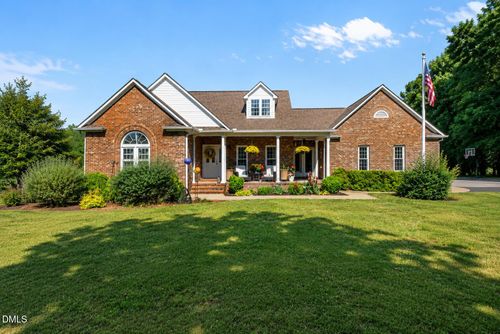 7418 Cummings Dr, Mebane, NC, 27302-7017 | Card Image