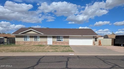 6450 E Akron St, Mesa, AZ, 85205-9025 | Card Image