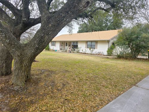 107 Quail Lake Dr W, Whitney, TX, 76692-7541 | Card Image