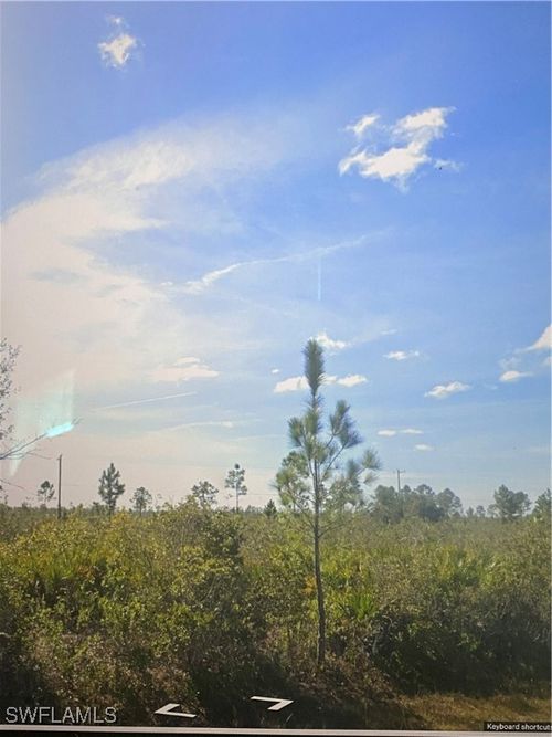 411 Laguna Dr, Indian Lake Estates, FL, 33855 | Card Image