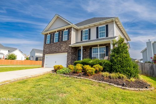2629 Southwinds Cir, Sevierville, TN, 37876-2587 | Card Image