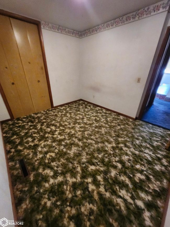 821 Ne 2 Nd St, Home with 3 bedrooms, 2 bathrooms and 1 parking in Eagle Grove IA | Image 10