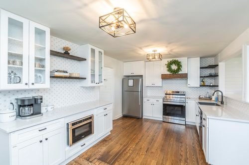 4075 Lexington Rd, Harrodsburg, KY, 40330-9224 | Card Image