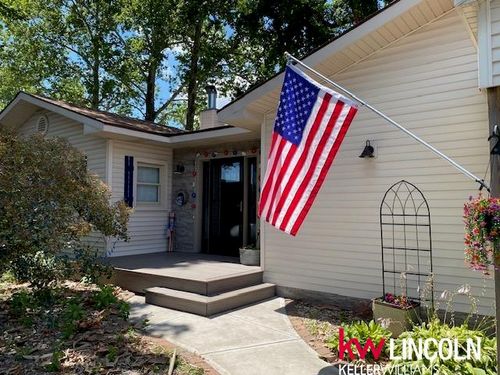 2372 E Lake Dr, Union, NE, 68455-2603 | Card Image