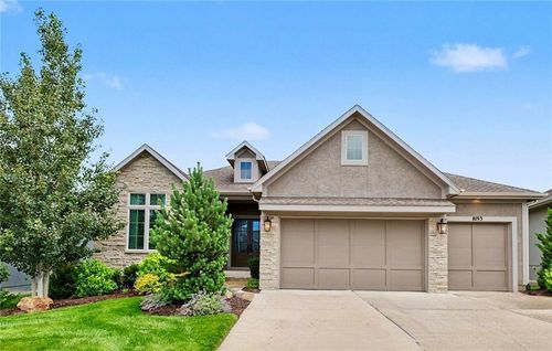 8193 Valley Rd, Lenexa, KS, 66220 | Card Image