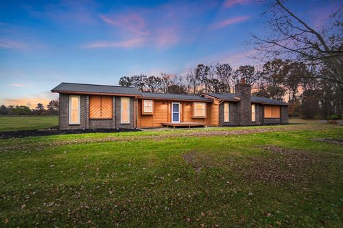 108 Highland Lakes Dr, Lima, OH, 45801-1403 | Card Image