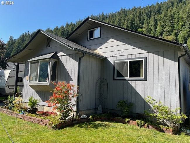 46791 Winfrey Rd, House other with 4 bedrooms, 1 bathrooms and 2 parking in Westfir OR | Image 4