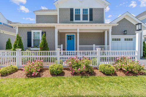 77 Cobblestone Cir, Mashpee, MA, 02649-2951 | Card Image