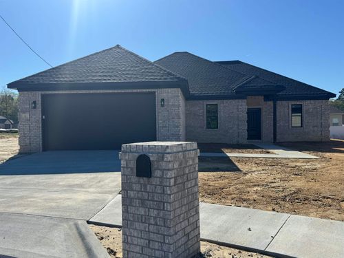 6 Springtree Cir, Little Rock, AR, 72209-8768 | Card Image