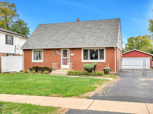 7948 Merrimac Ave, Burbank, IL, 60459-1848 | Card Image