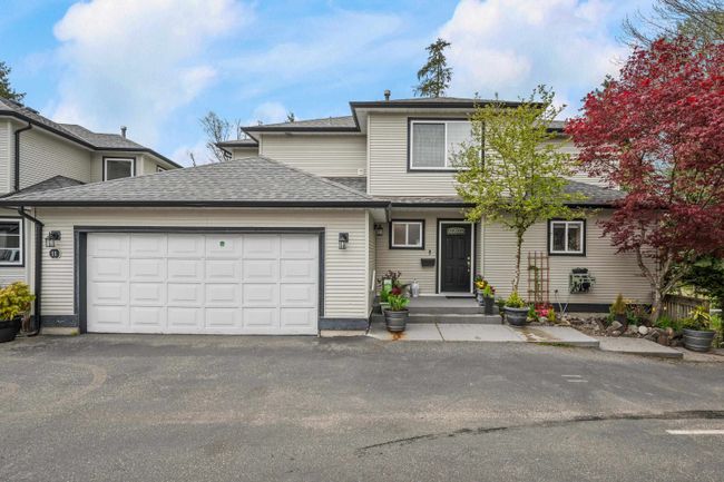 11 - 9559 208 Street, Townhouse with 3 bedrooms, 2 bathrooms and 3 parking in Langley BC | Image 1