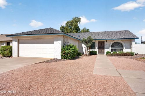 2002 W Summit Pl, Chandler, AZ, 85224-1170 | Card Image