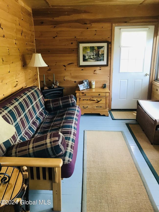 8 Sunrise Ct, House other with 3 bedrooms, 2 bathrooms and 6 parking in Silver Bay NY | Image 21