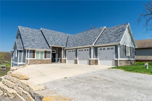 114 Goose Ct, Altamont, MO, 64620-8165 | Card Image