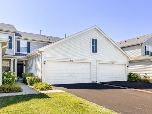 645 W Jonathan Dr, Round Lake, IL, 60073-5618 | Card Image