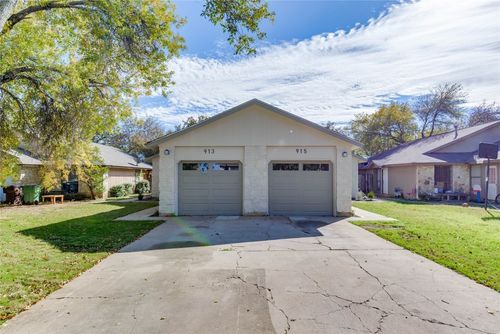 913 Chisholm Cv, Round Rock, TX, 78681-2906 | Card Image