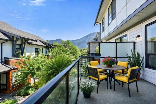 64-1188 Main St, Squamish, BC, V8B0Z3 | Card Image
