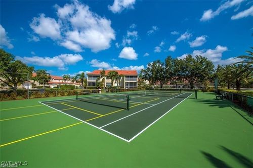 v101-994 Eastham Way, NAPLES, FL, 34104-5724 | Card Image