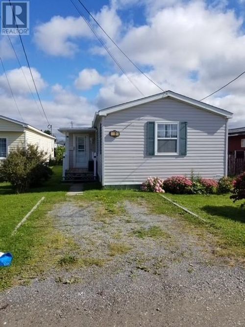 7 Ronald Lane, Stephenville, NL, A2N3L1 | Card Image