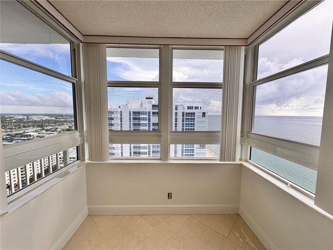 APT-2807 - 1370 S Ocean Blvd, Condo with 2 bedrooms, 2 bathrooms and null parking in Pompano Beach FL | Image 25