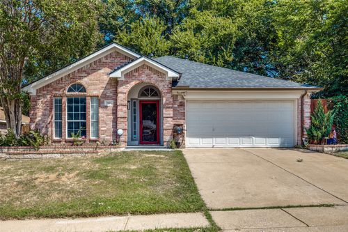 5005 Bradley Lane, Arlington, TX, 76017 | Card Image