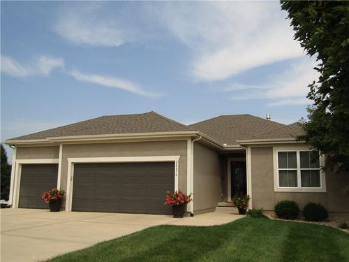 24876 W 148th Ct, Olathe, KS, 66061-7596 | Card Image