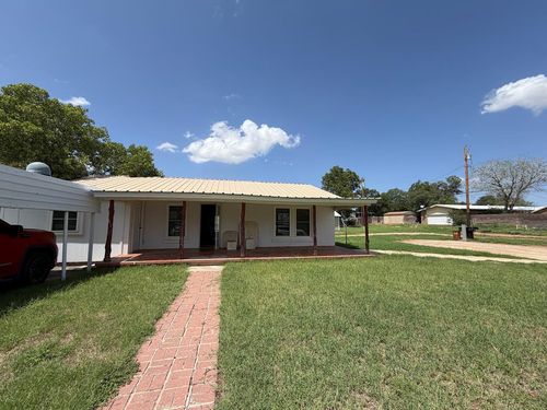 104 E 13th St, Colorado City, TX, 79512-3806 | Card Image