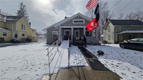 8176 Windham St, Garrettsville, OH, 44231-1113 | Card Image