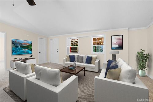 218 Grape St, Hudson, CO, 80642-2100 | Card Image