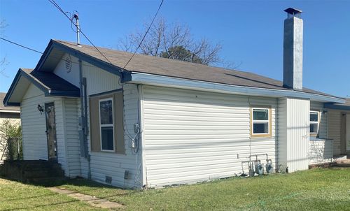 2900 S Mirick Ave, Denison, TX, 75020-7738 | Card Image