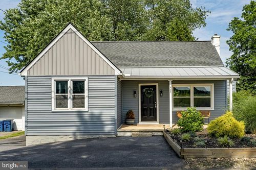 437 S 5th St, OXFORD, PA, 19363 | Card Image