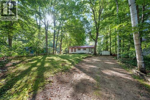 7465 E River Rd, Washago, ON, L0K2B0 | Card Image
