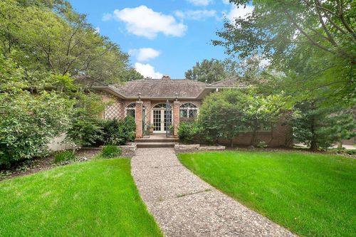 7444 Shannon Dr, Edina, MN, 55439-2637 | Card Image