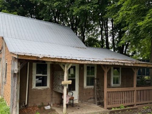 29 Moss St, New Berlin, NY, 13411-7714 | Card Image
