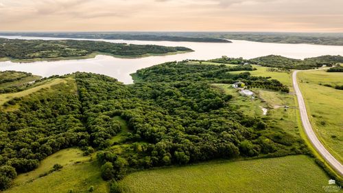 0000 Mill Cove Dr, Manhattan, KS, 66503 | Card Image