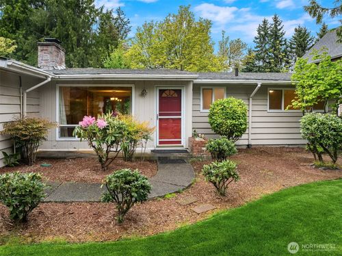 10210 Ne 23rd St, Bellevue, WA, 98004-2714 | Card Image