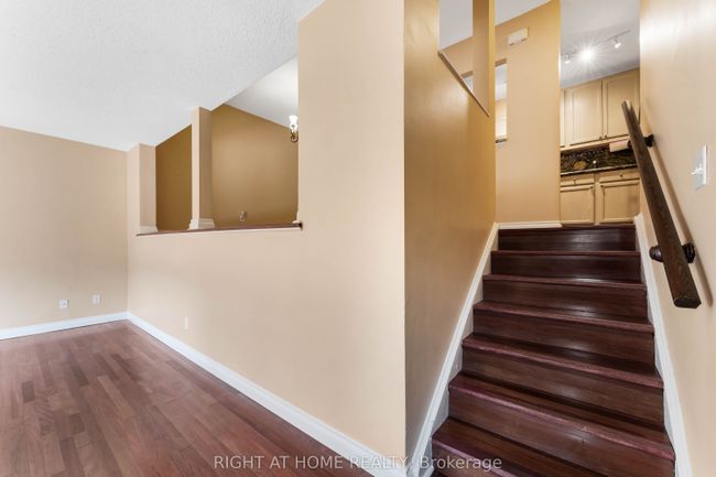 115 Royalton Pvt, House attached with 3 bedrooms, 2 bathrooms and 1 parking in Ottawa ON | Image 11