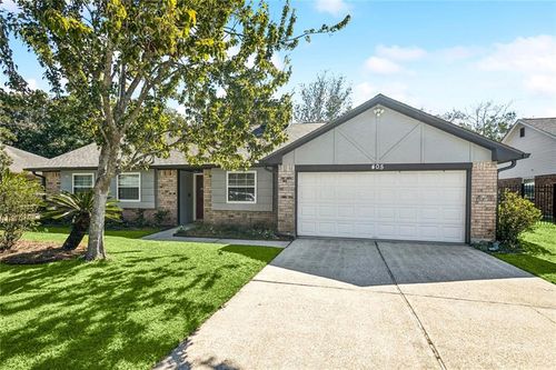 405 Pine Forest Dr, Slidell, LA, 70458-1714 | Card Image