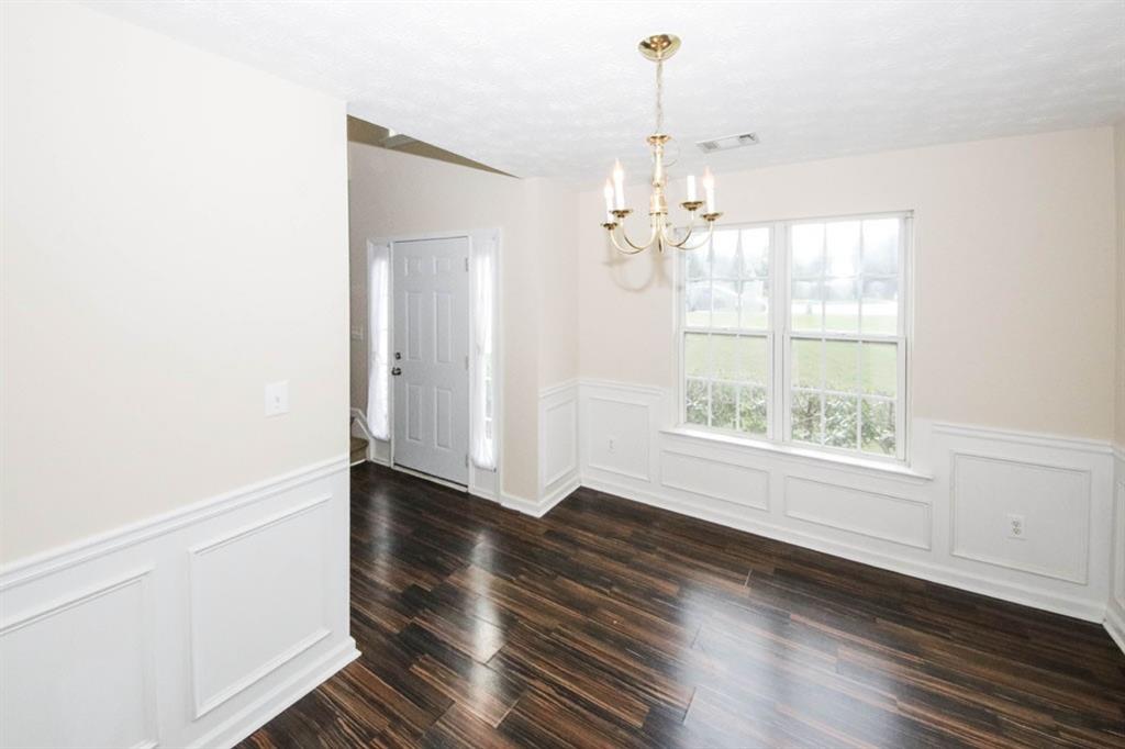 Residential Lease in Grayson 3