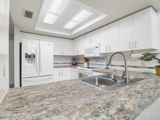 2823 Dunhill Dr, House other with 3 bedrooms, 2 bathrooms and null parking in Cocoa FL | Image 7