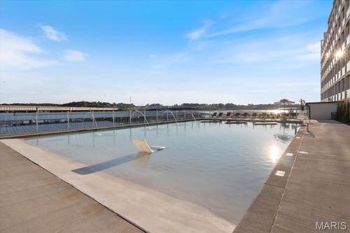 212-1055 Topsider Ln, Osage Beach, MO, 65065-3064 | Card Image