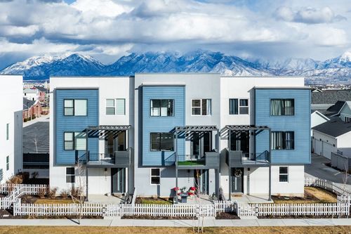 11661 S Skyward Rd, South Jordan, UT, 84009-1353 | Card Image