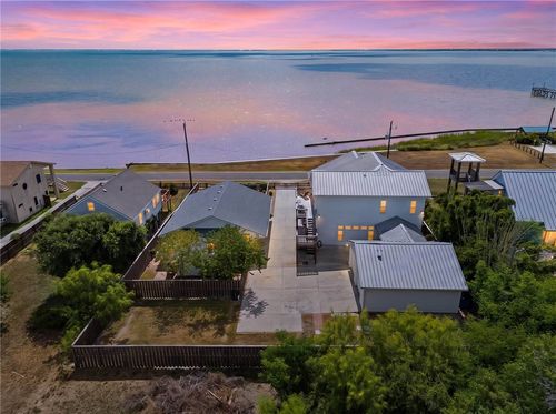 605 + 607 Copano Bay Drive, Bayside, TX, 78340 | Card Image