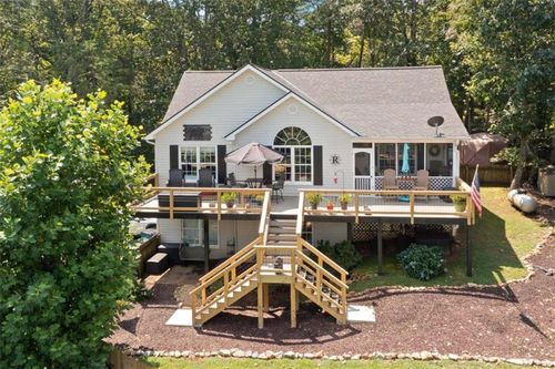 108 Royal Oaks Ln, Dahlonega, GA, 30533-8759 | Card Image