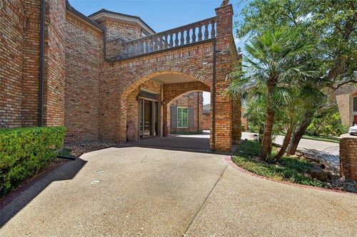 4811 Ocean Dr, Corpus Christi, TX, 78412-2655 | Card Image