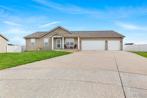 343 Aspen Creek Dr, Wentzville, MO, 63385-5579 | Card Image