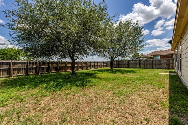 1514 Paint Brush Dr, House other with 3 bedrooms, 2 bathrooms and 2 parking in Lockhart TX | Image 26