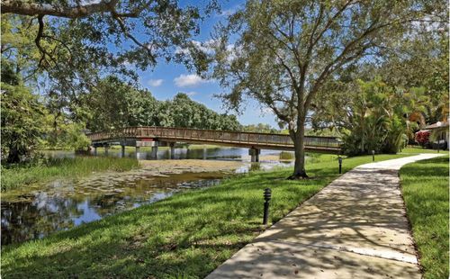 227 Club Dr, Palm Beach Gardens, FL, 33418-7015 | Card Image