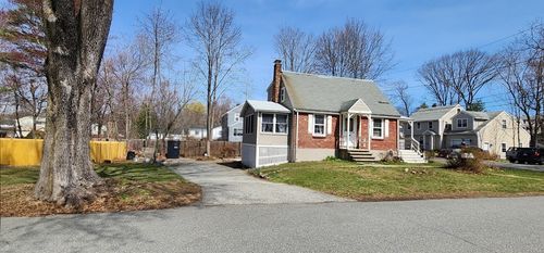 1 Wood End Ln, Reading, MA, 01867-2546 | Card Image