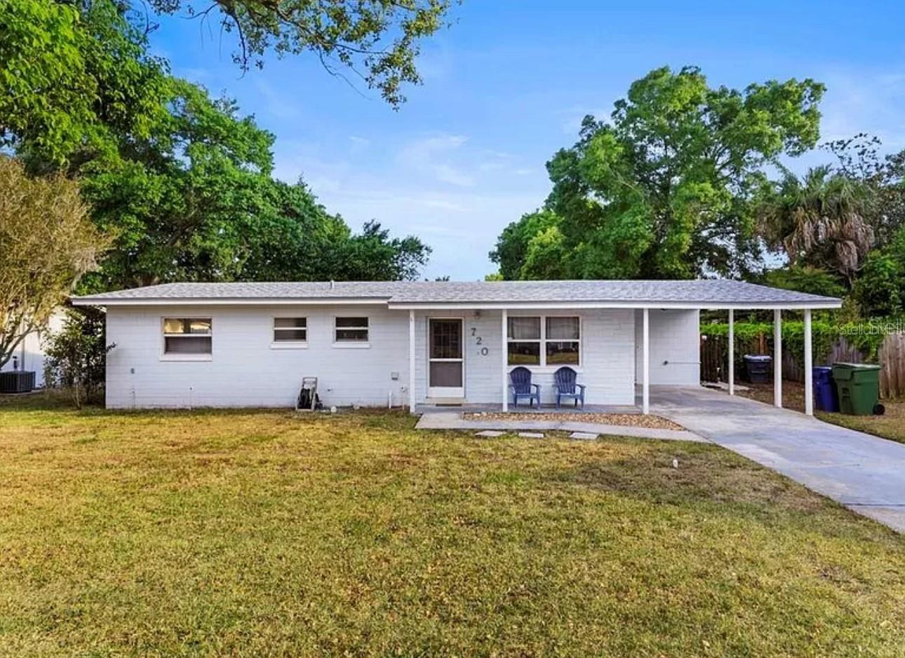 Avenue H , Winter Haven, FL 33881